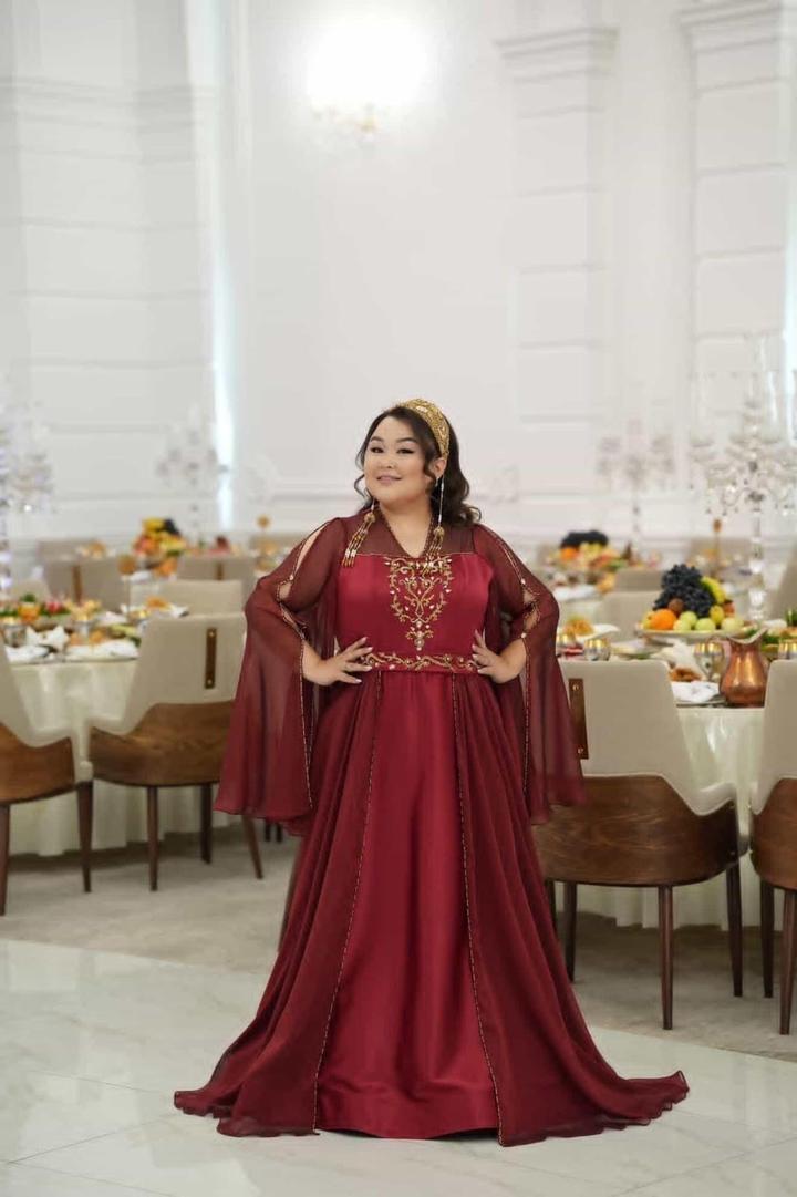 Платья Хюррем Султан на Ұзату