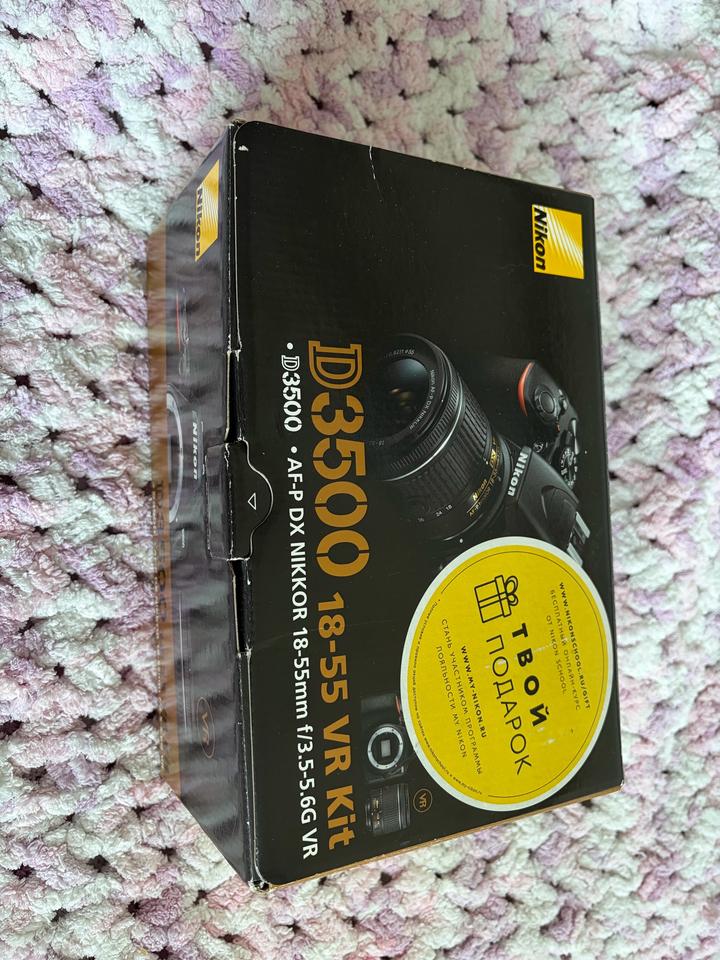 Фотокамера Nikon