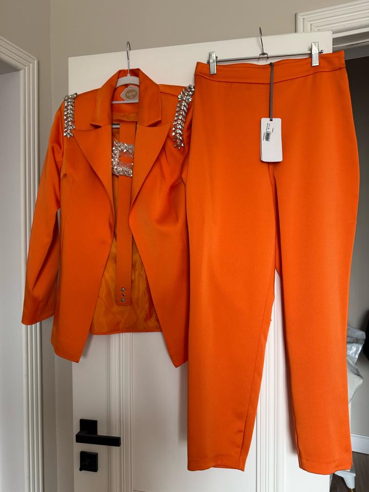 Костюм производства турция