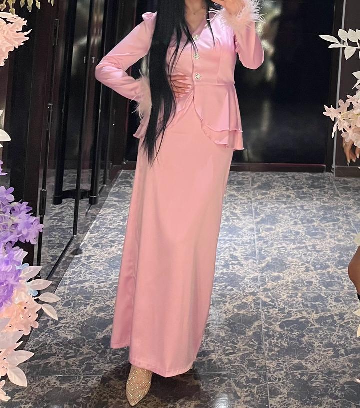 вечерний костюм-двойка нежно-розового цвета