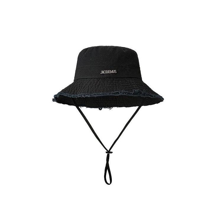 Панама Jacquemus