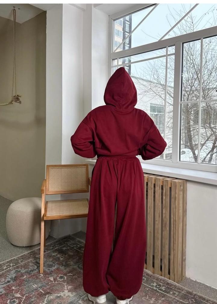 Спортивный костюм