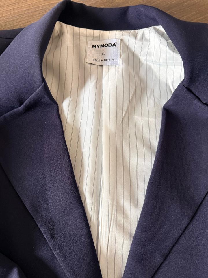 Костюм пиджак