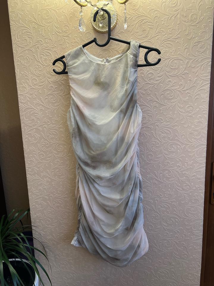 платье Reserved