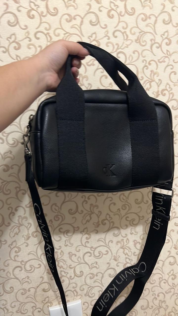 Сумка бочонок Calvin Klein