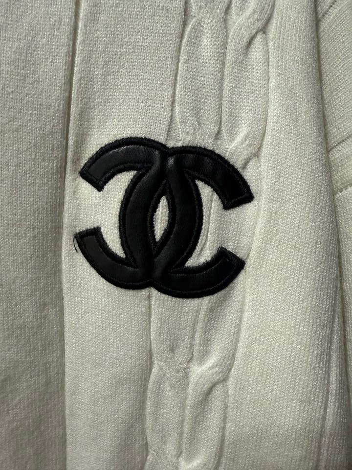 Свитер под Шанель