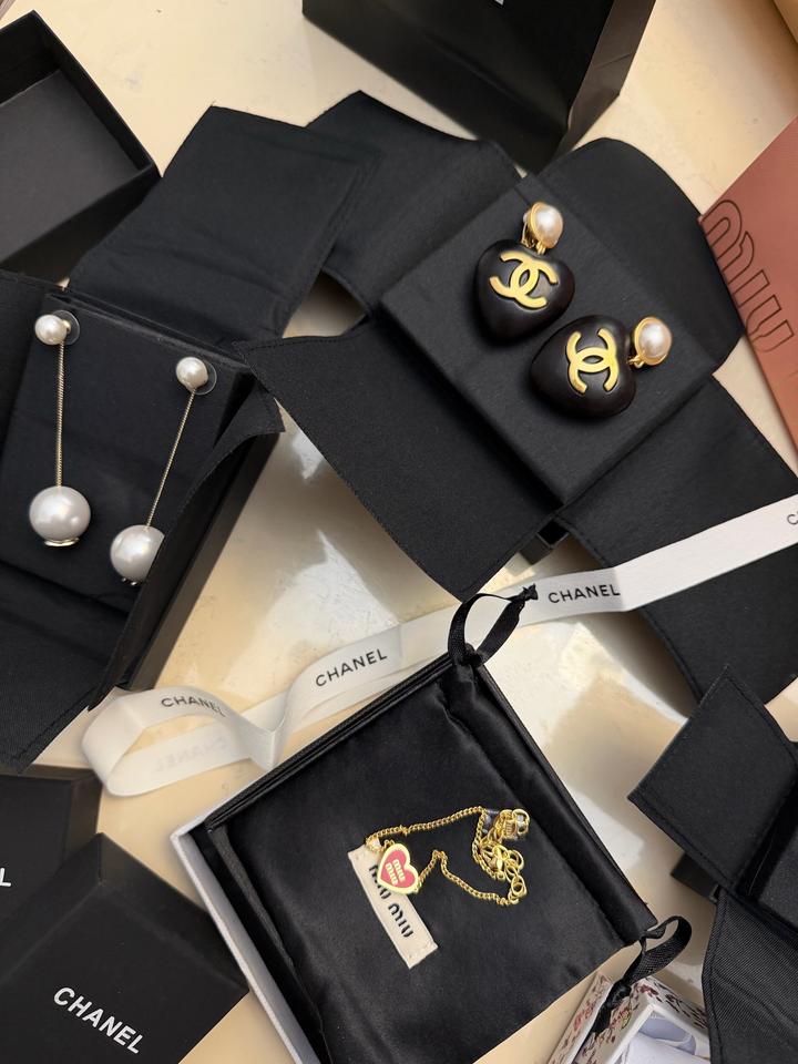 Винтажные Серьги CHANEL