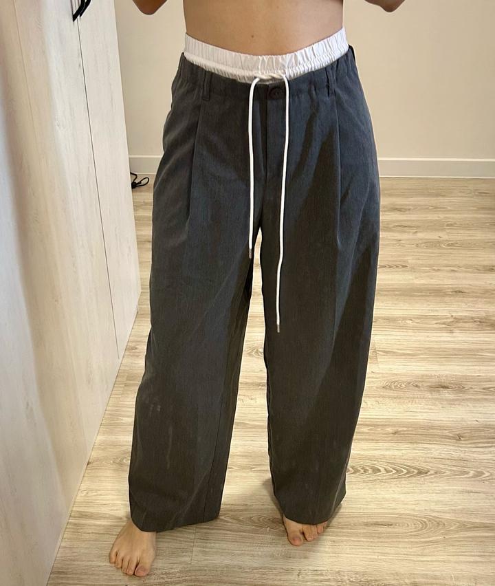 Серые брюки Befree