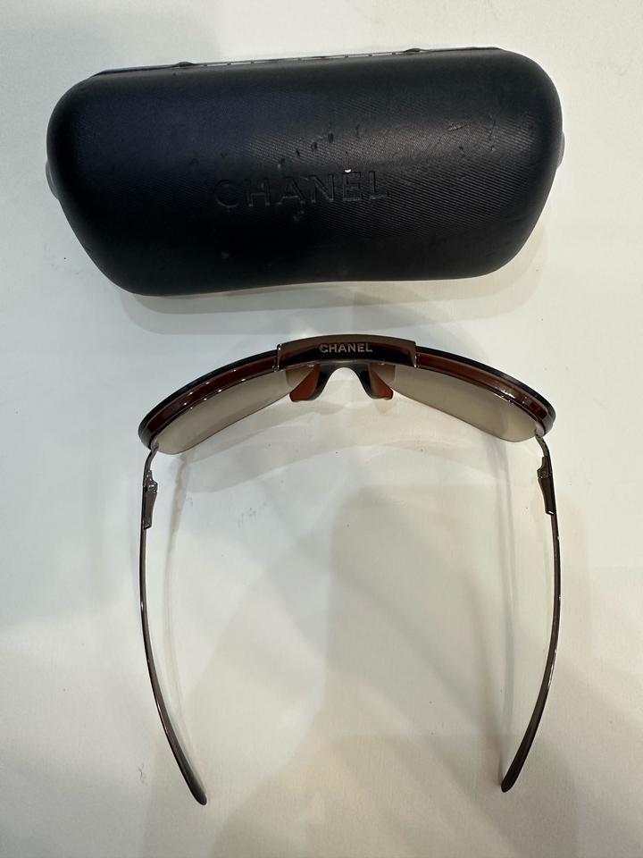 Солнцезащитные очки-маски Chanel