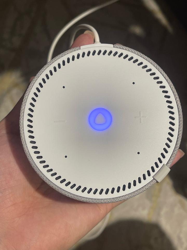 Яндекс Станция Алиса белый с часами