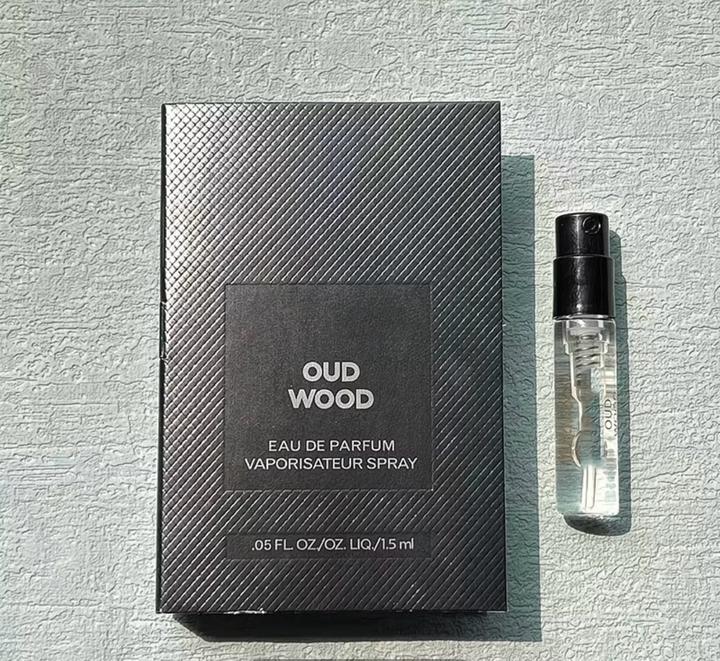 Tom Ford Oud Woud 1,5 ml