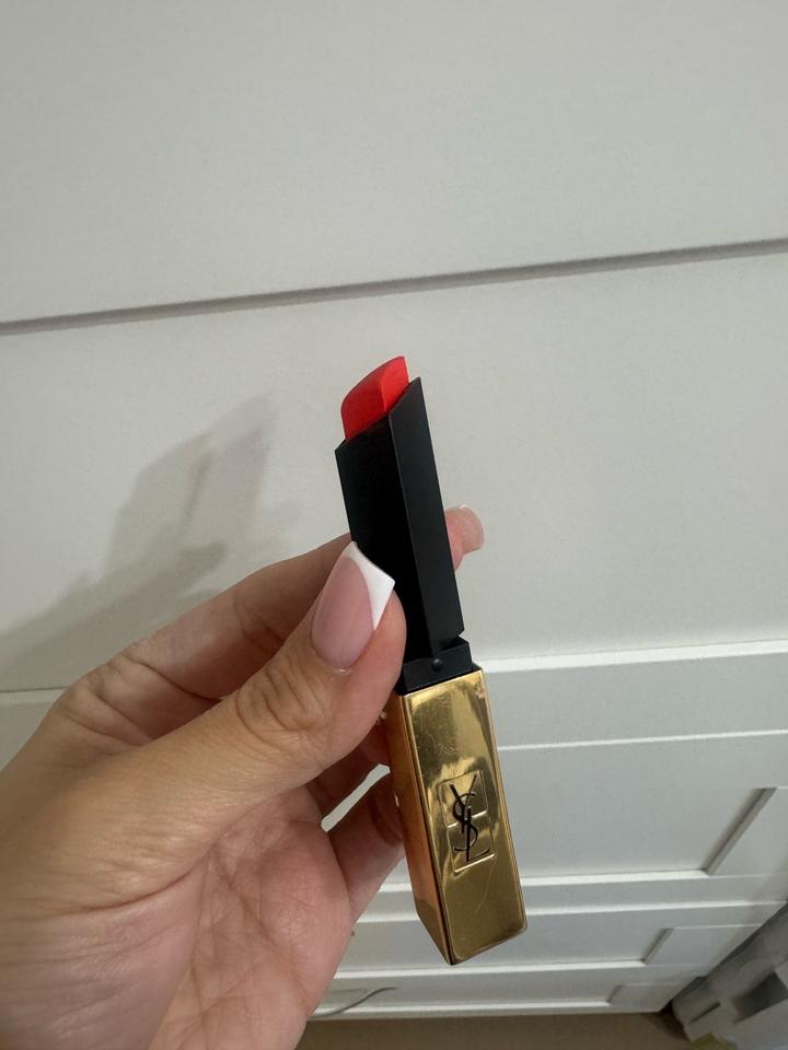 Помада YSL
