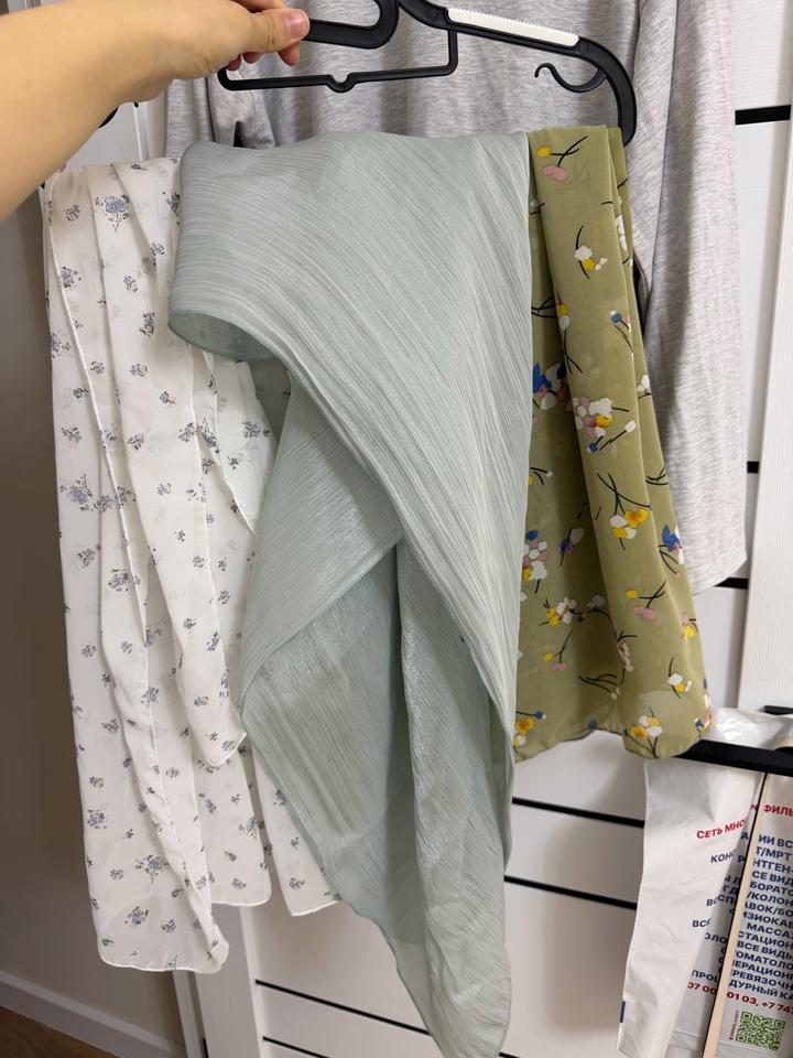 2 платка , 1 готовый хиджаб