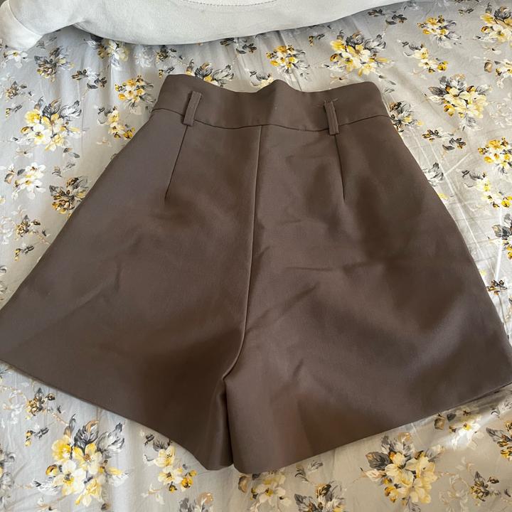 Классические шорты