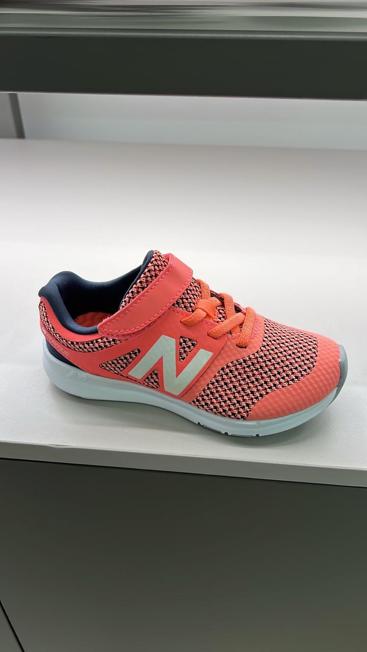 Кроссовки new balance