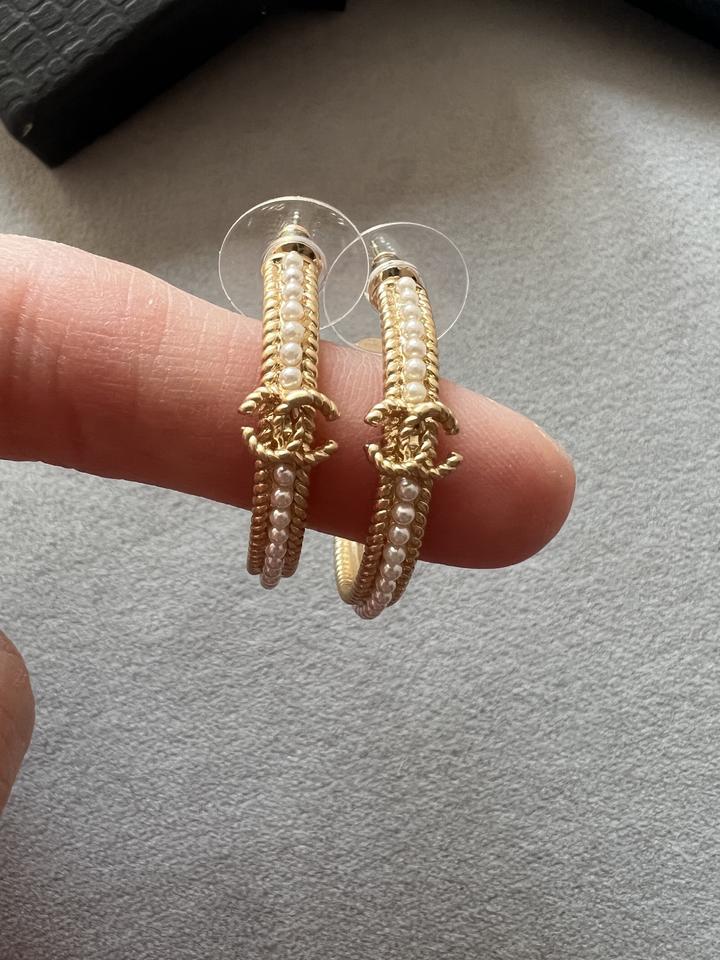 серьги Chanel новые