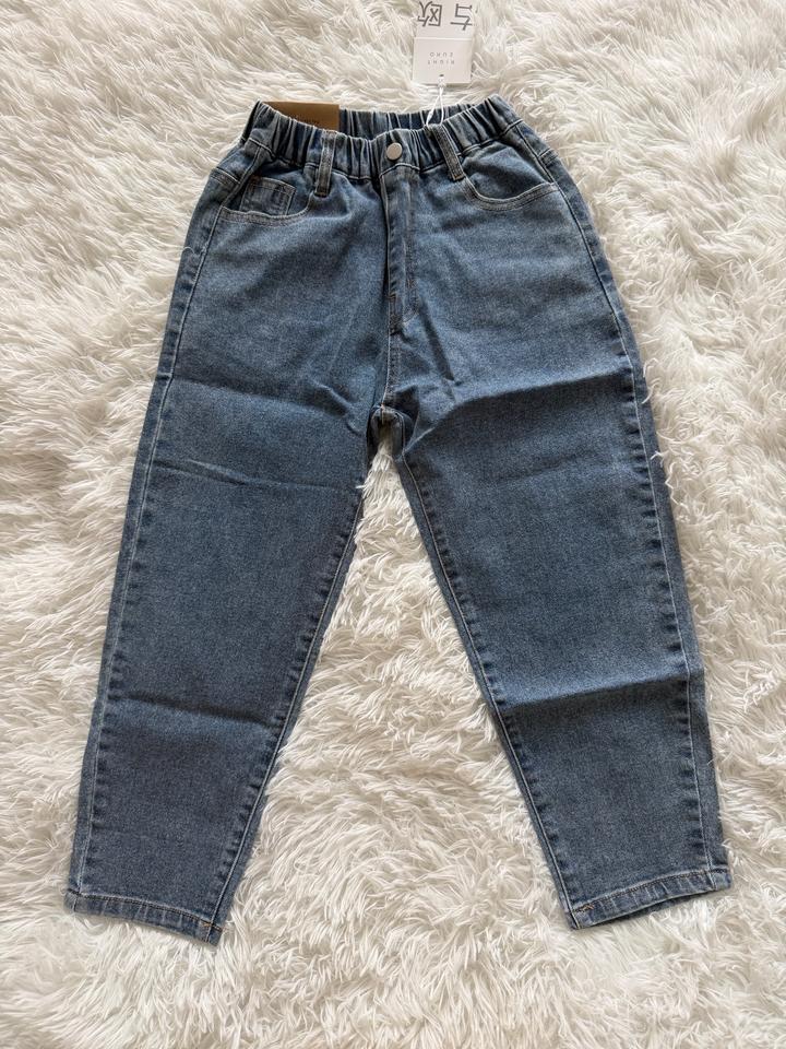 Джинсы новые