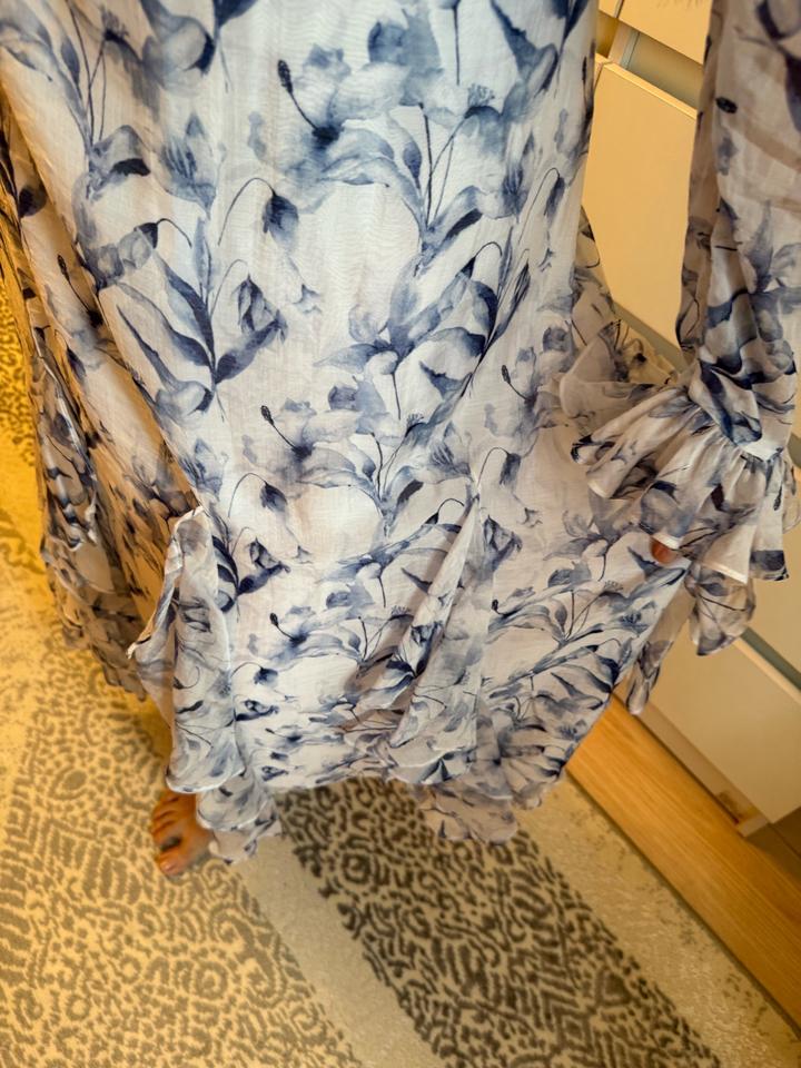 Платье длинное от Stylish