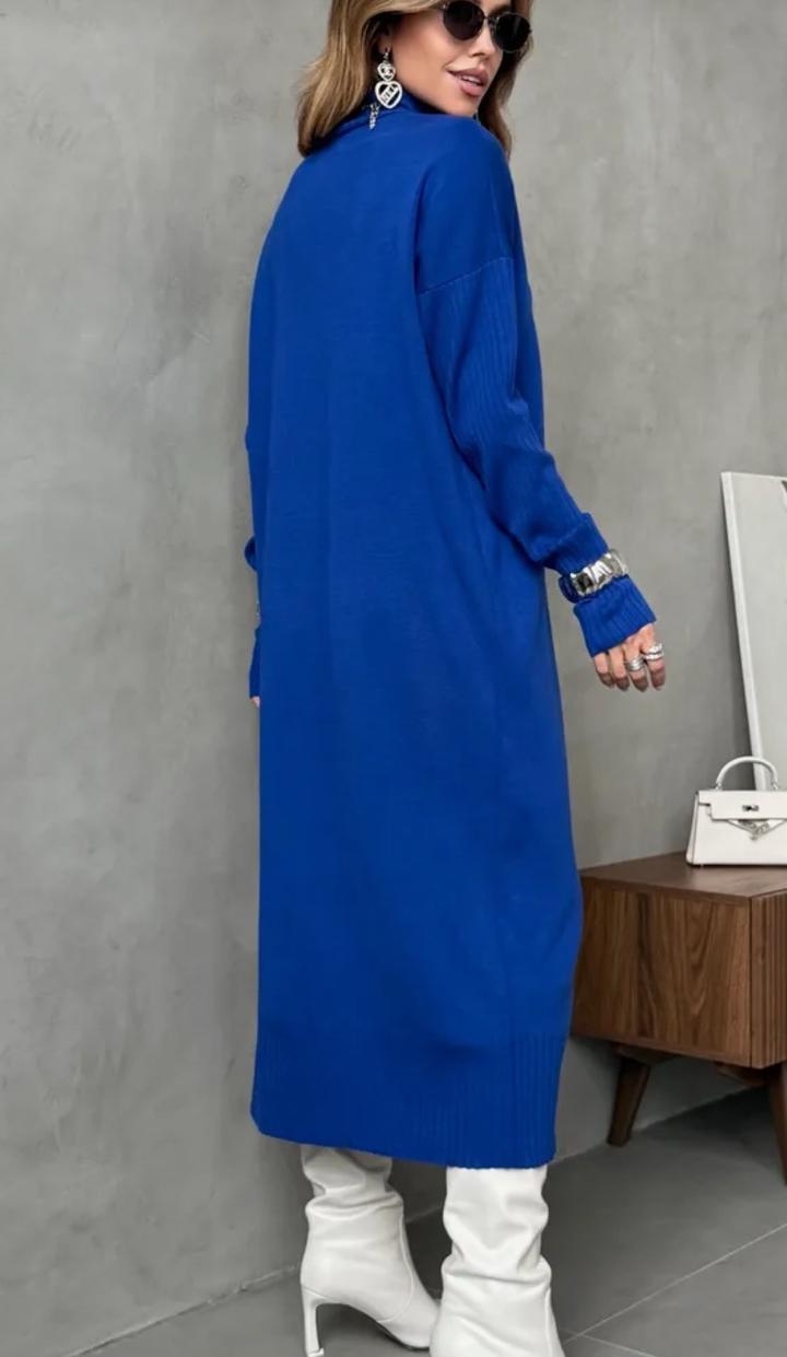 Платье-свитер с длинным рукавом