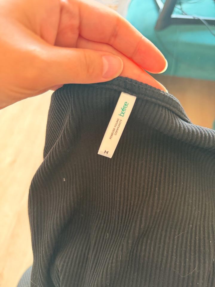 Черное платье befree