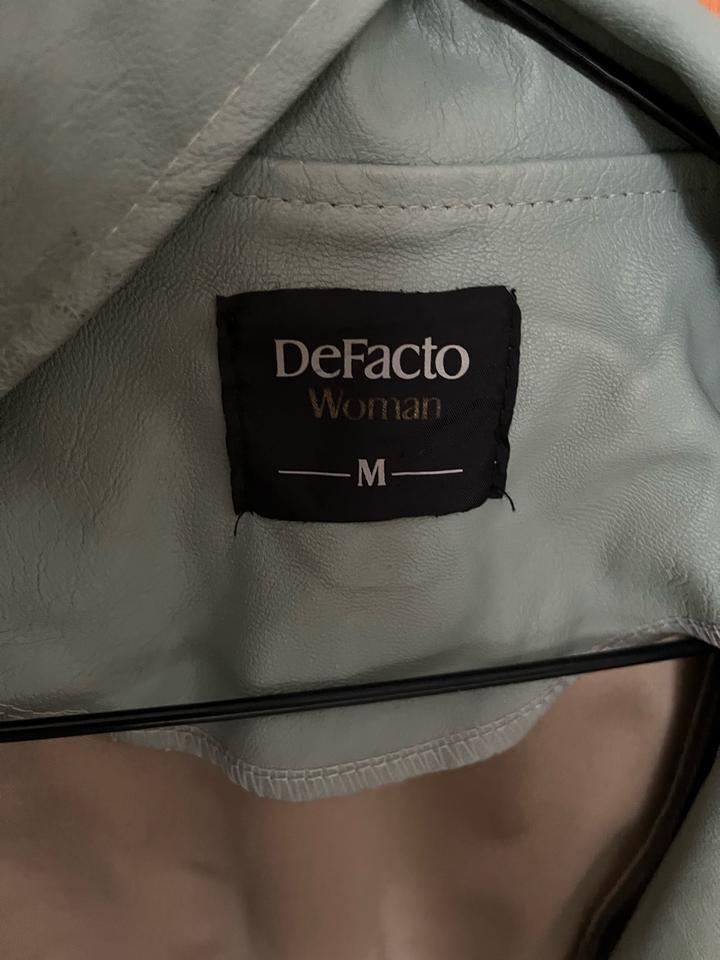 Кожаная косуха DeFacto