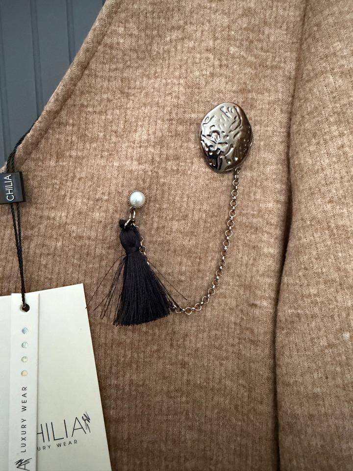 Платье коричневого цвета