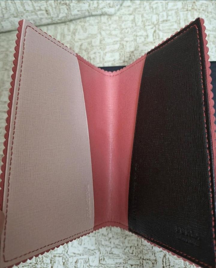 Обложка на паспорт Furla