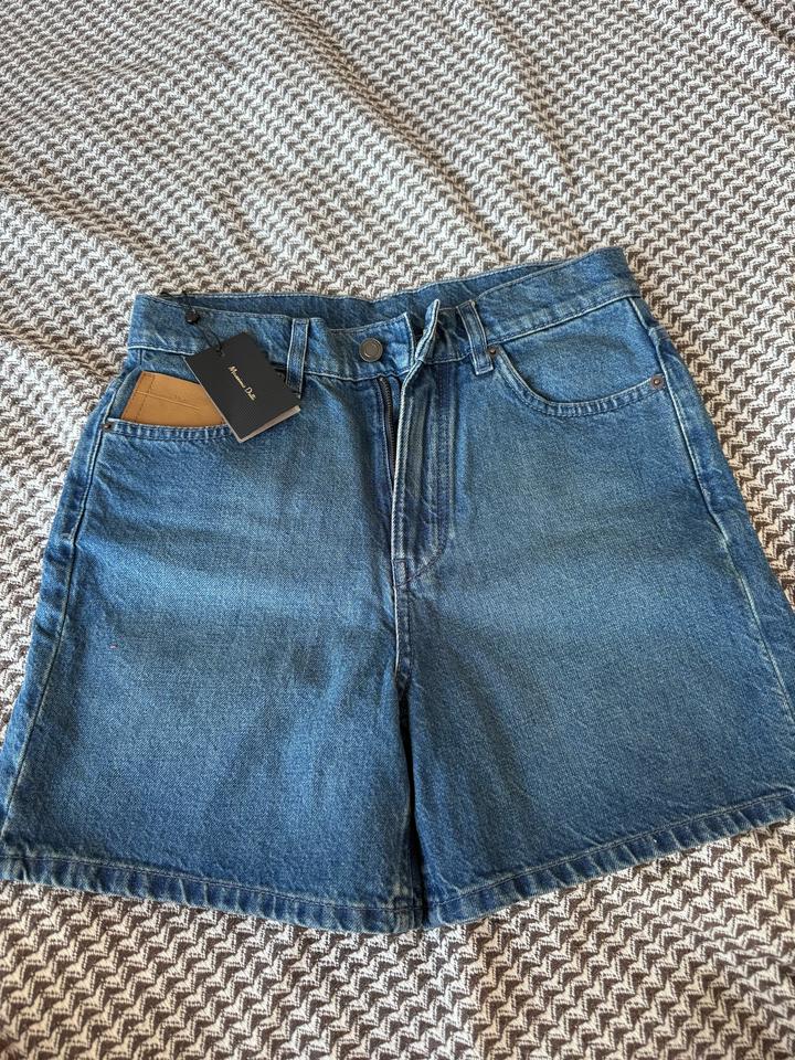 Джинсовые шорты Massimo Dutti