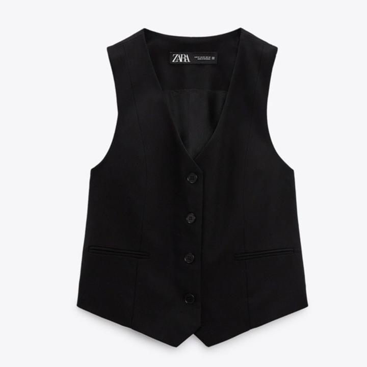 Черный жилет Zara