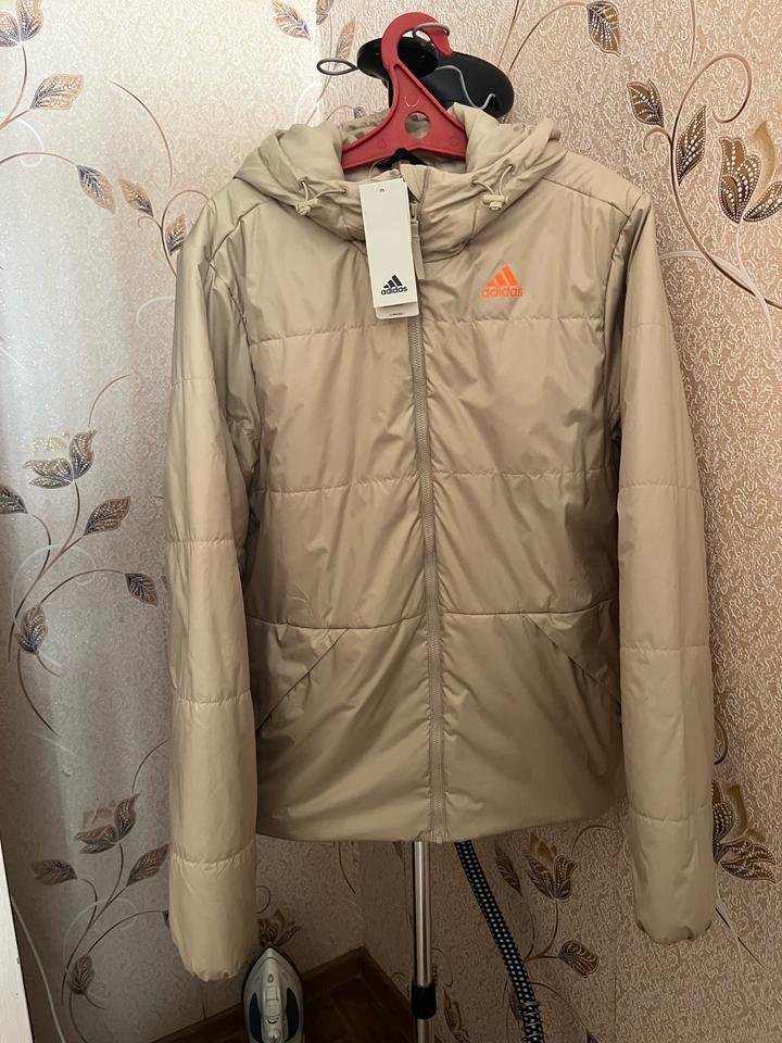 Adidas куртка оригинал демисезон S