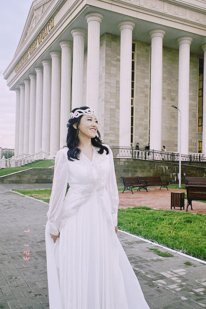 Белое платье / платье на узату