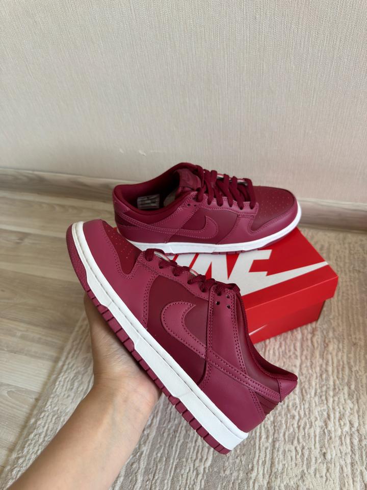 Nike dunk low
