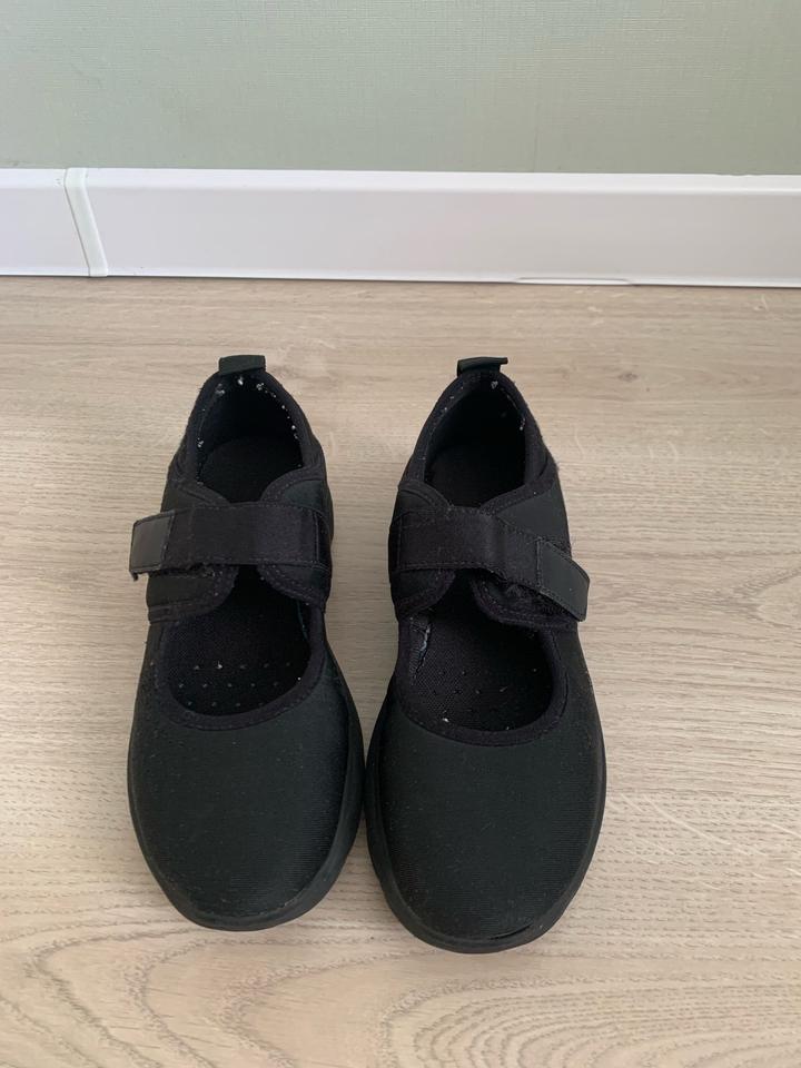 черные туфли 35 размер