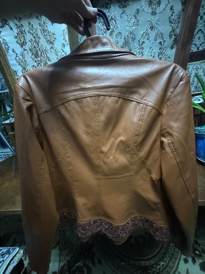 Ветровка пиджак женский