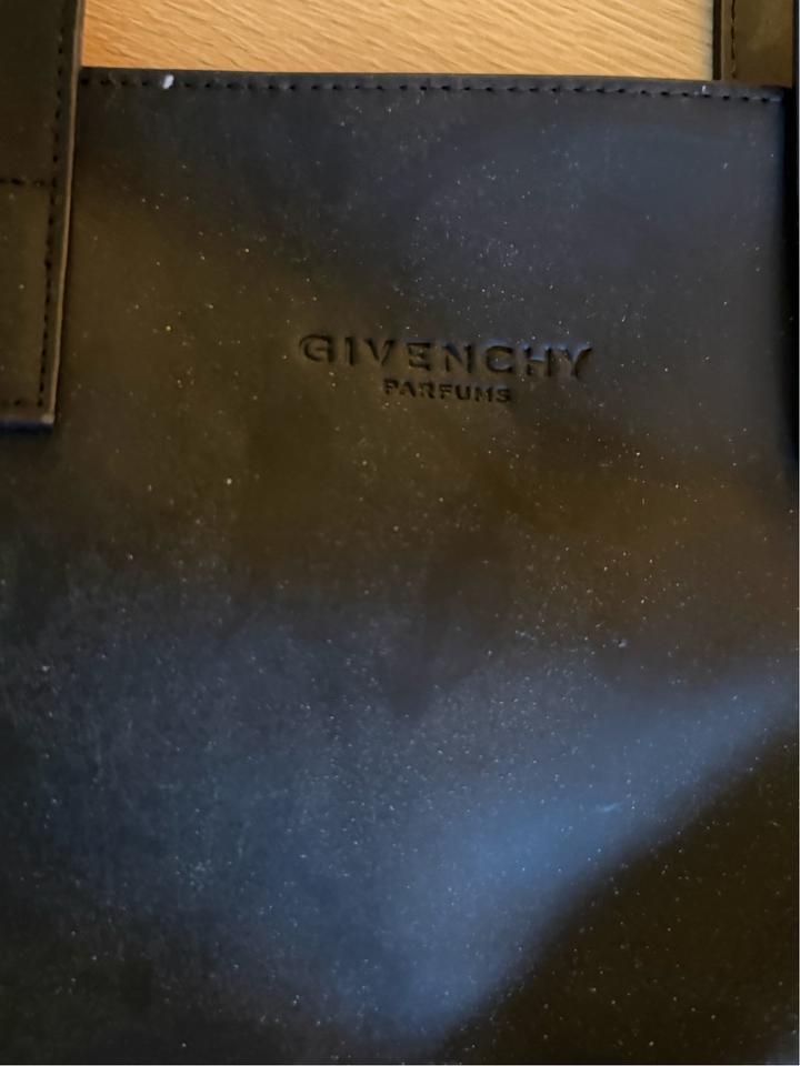 Шоппер Givenchy