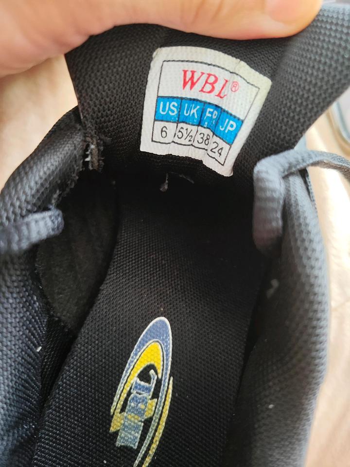 Кроссовки Wbl