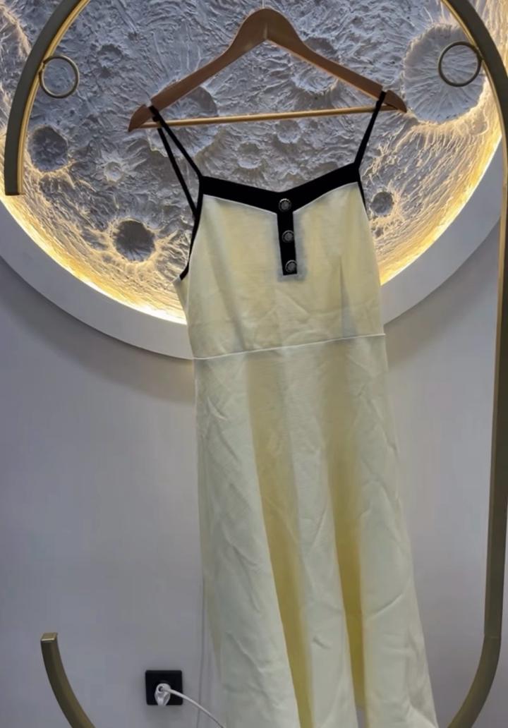 Платье корейского бренда