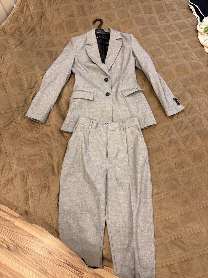 Женский костюм Zara