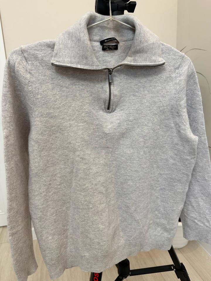 Кашемировой свитер Massimo dutti