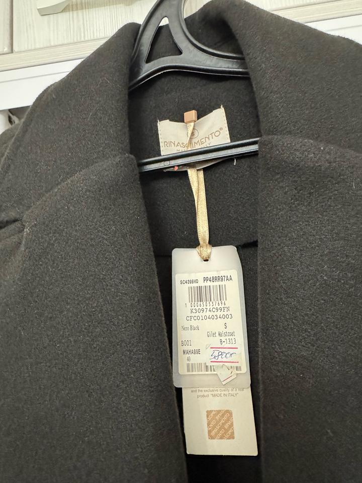 Пальто безрукавка женская