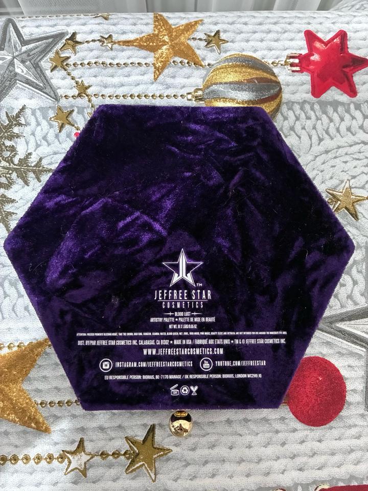 Палетка теней Blood Lust Jeffree Star Cosmetics