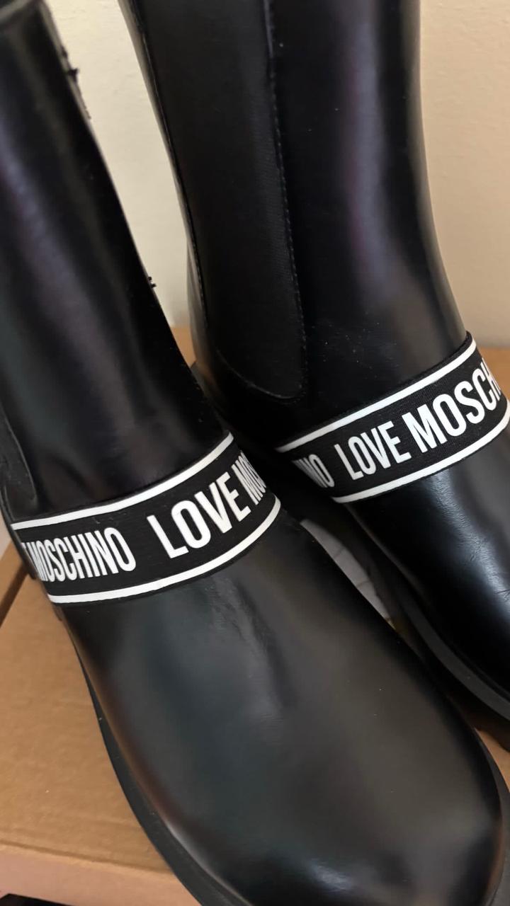 Полусапоги Moschino