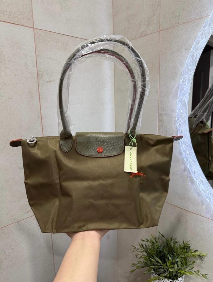 Longchamp