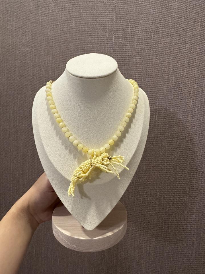 Колье с креветкой