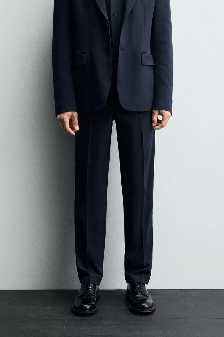 Новый костюм (пиджак, брюки) Zara