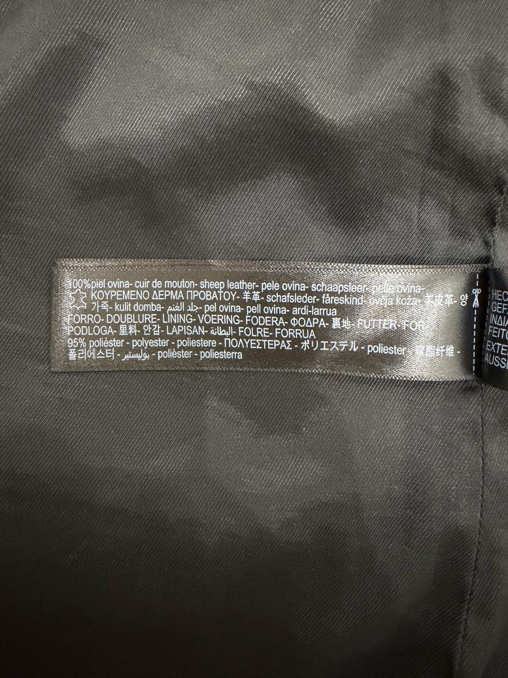 Юбка из 100% кожи от Massimo Dutti