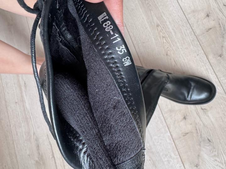 Продам осенние сапоги ботфорты