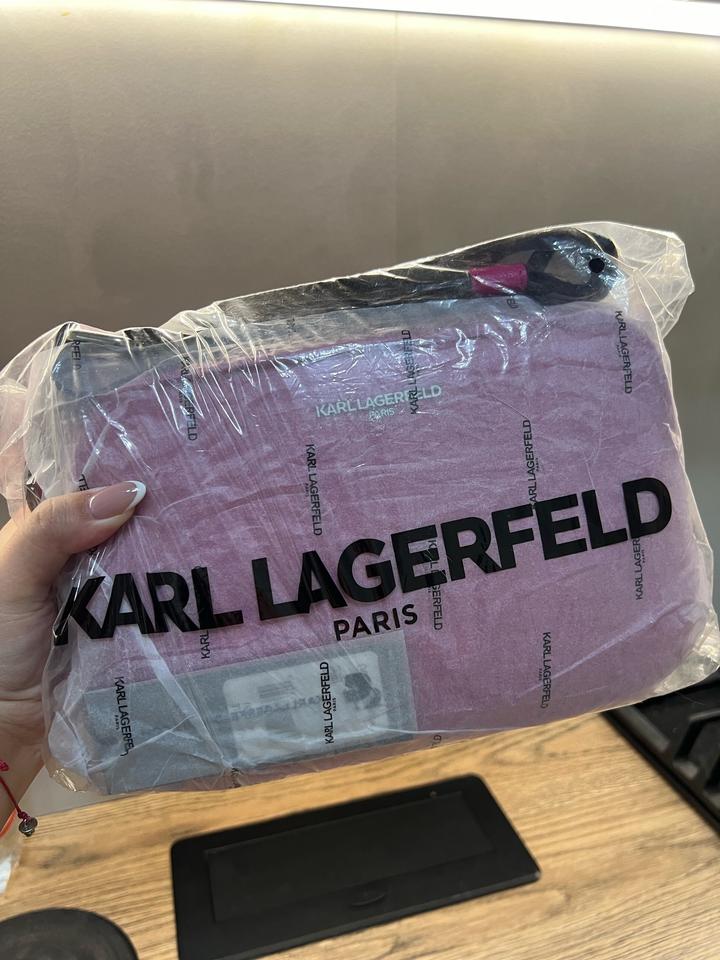Сумка Karl Lagerfeld фуксия