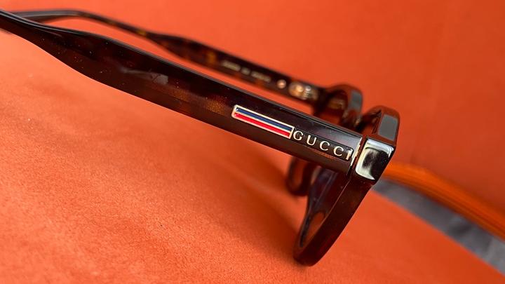 Очки солнцезащитные GUCCI