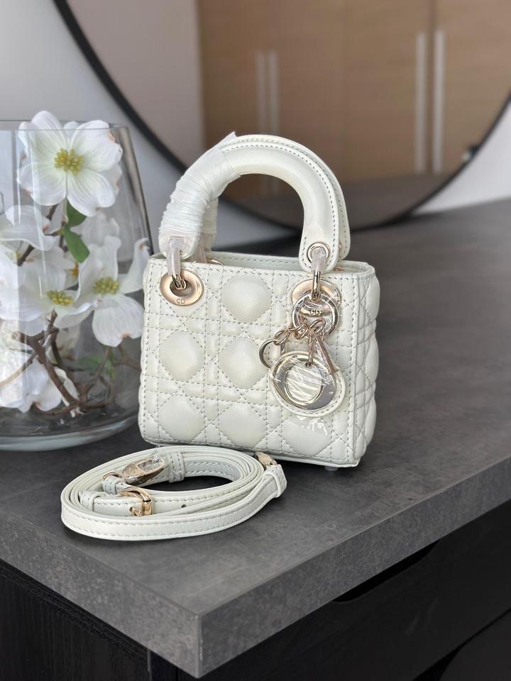 Сумки от Dior